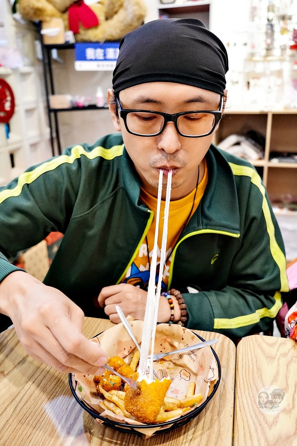 20251027_-195 20251027_-195