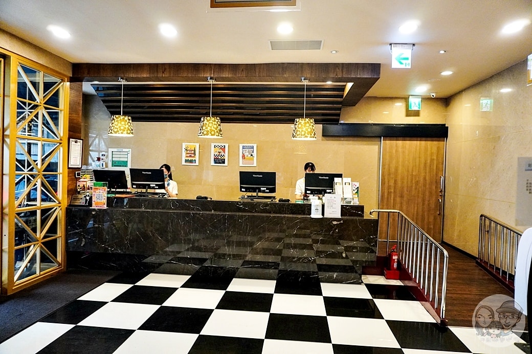 20251027_-581 20251027_-581