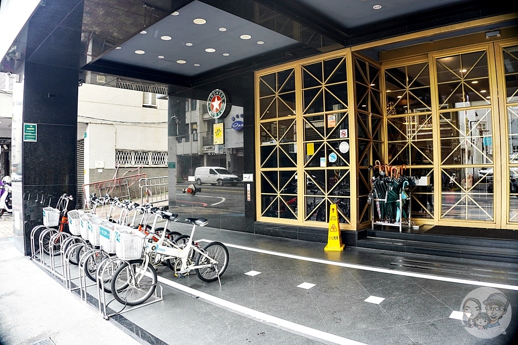 20251027_-585 20251027_-585