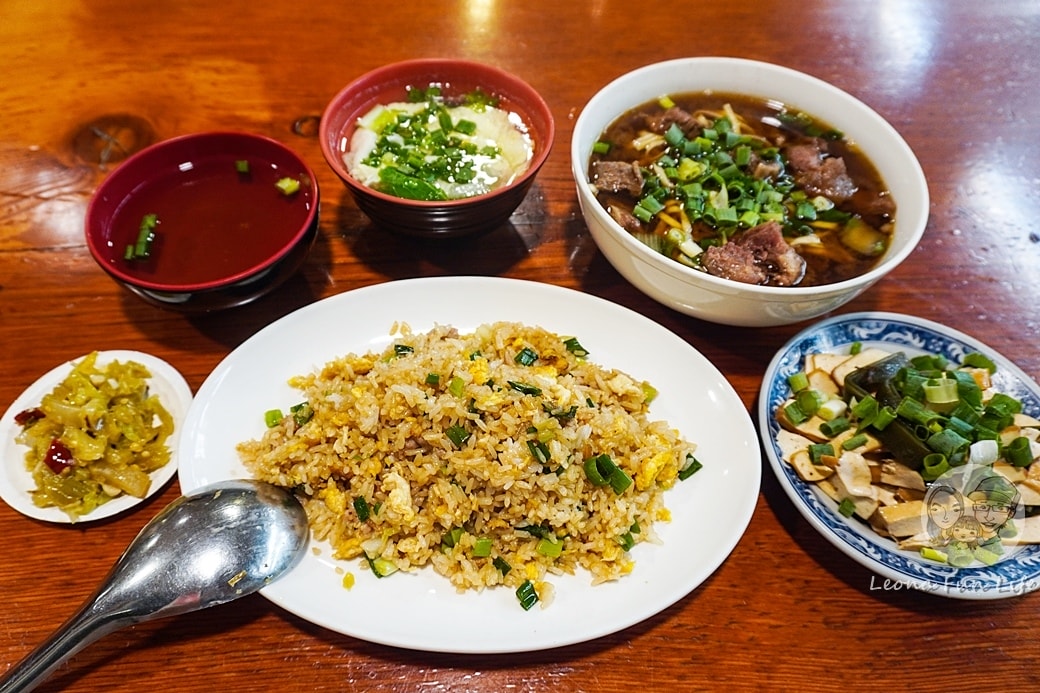 20251027_-587 20251027_-587