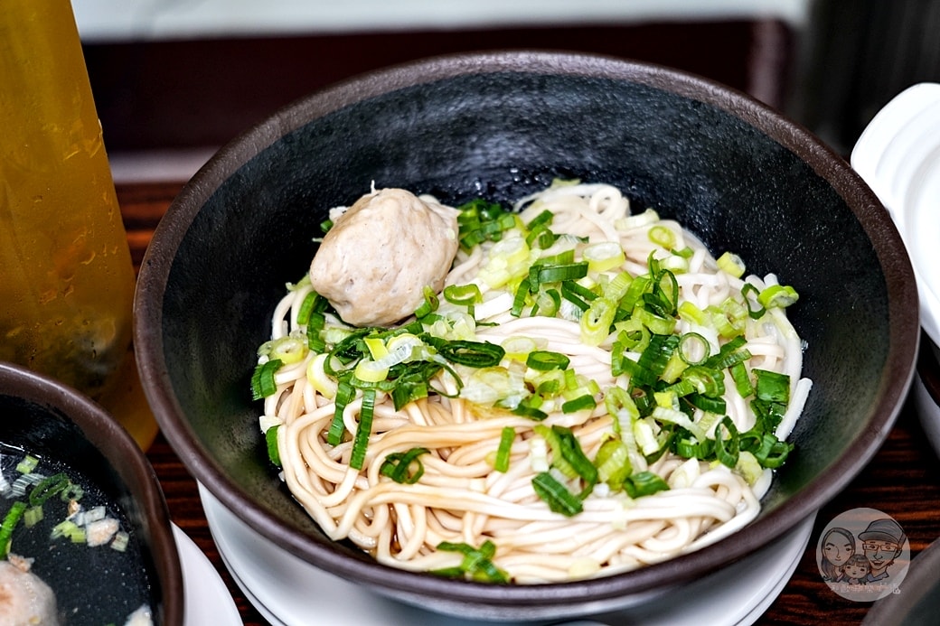 20251027_-61 20251027_-61