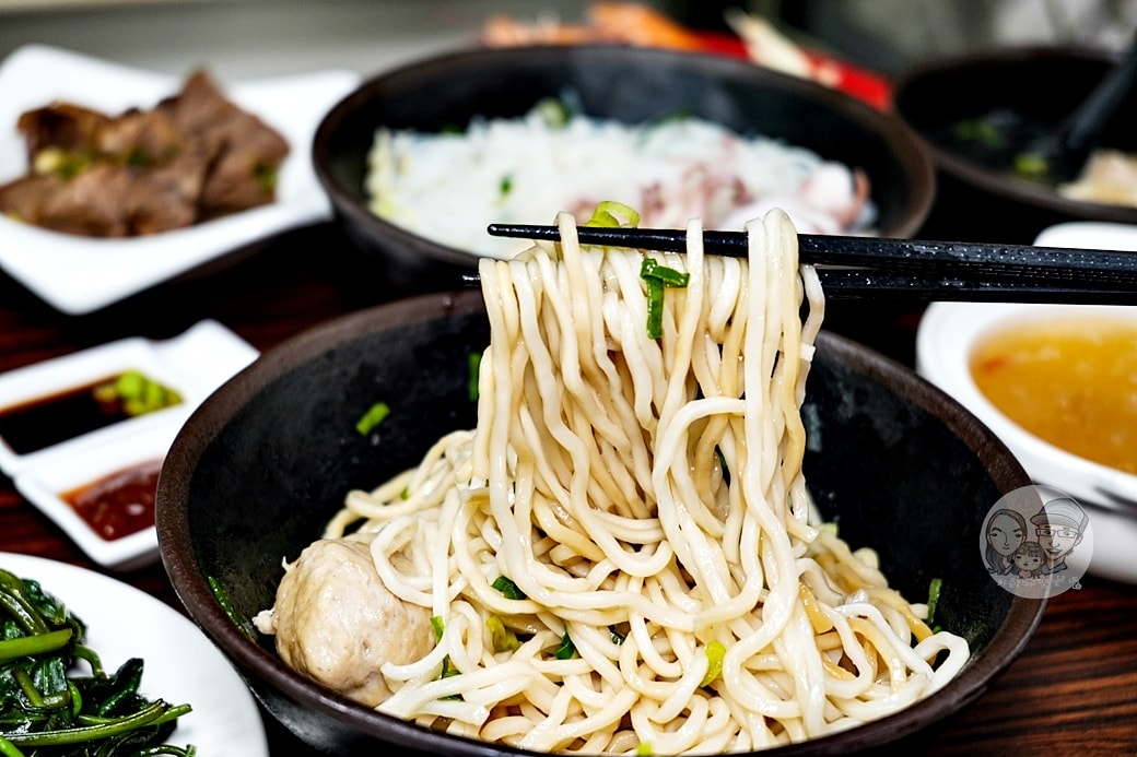 20251027_-62 20251027_-62