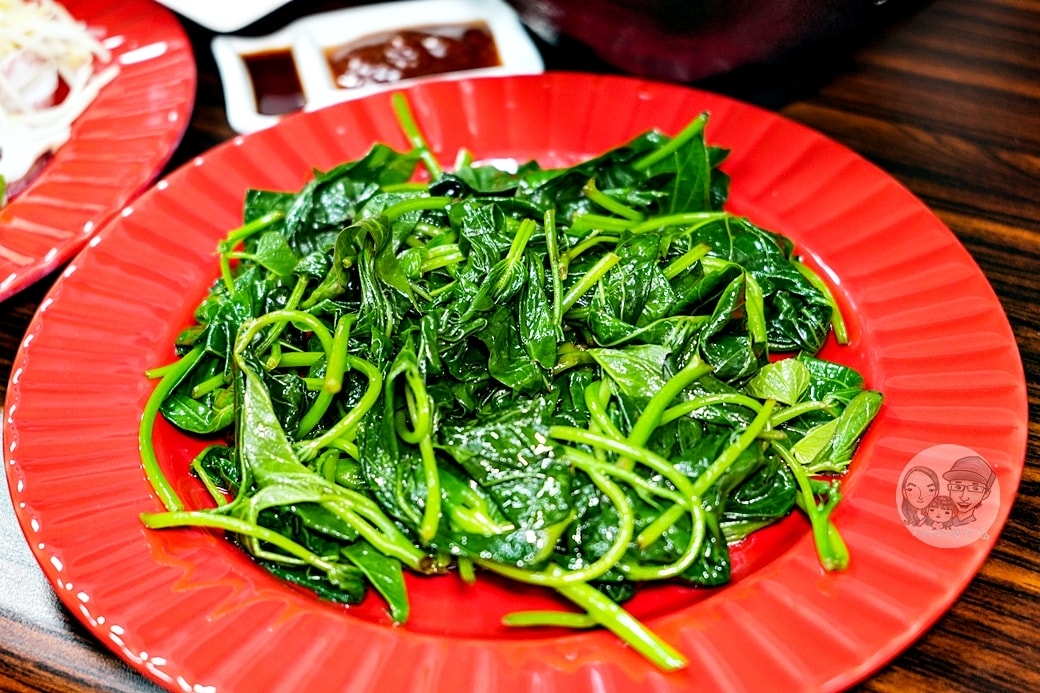 20251027_-71 20251027_-71