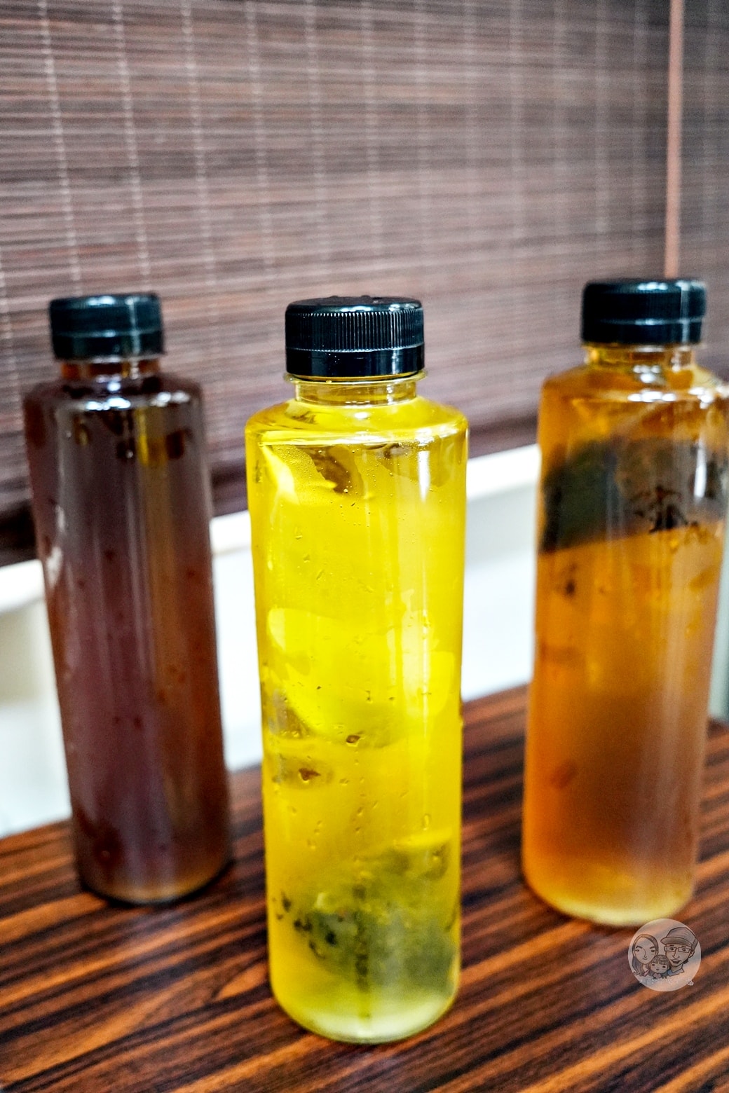 20251027_-76 20251027_-76