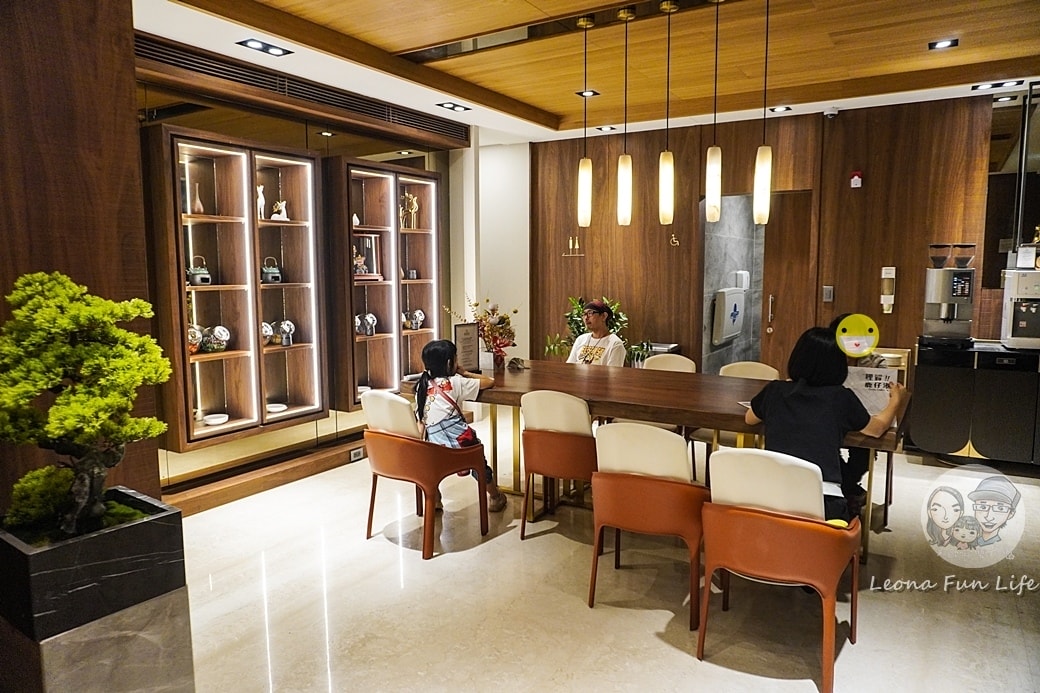 20251027_-104 20251027_-104