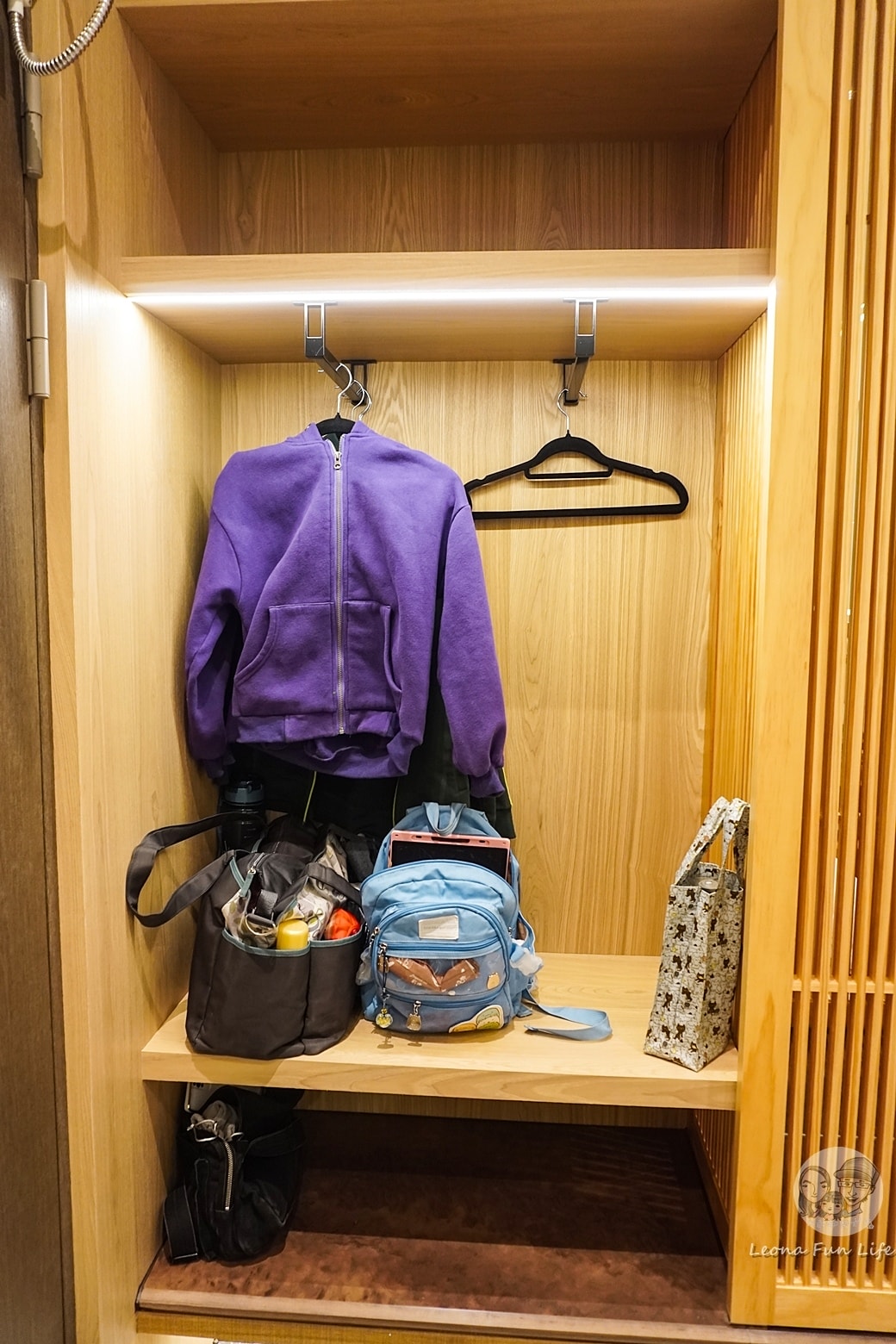 20251027_-112 20251027_-112