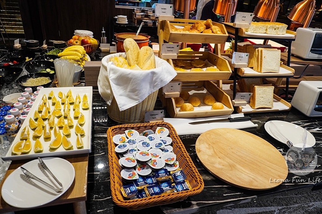 20251027_-135 20251027_-135