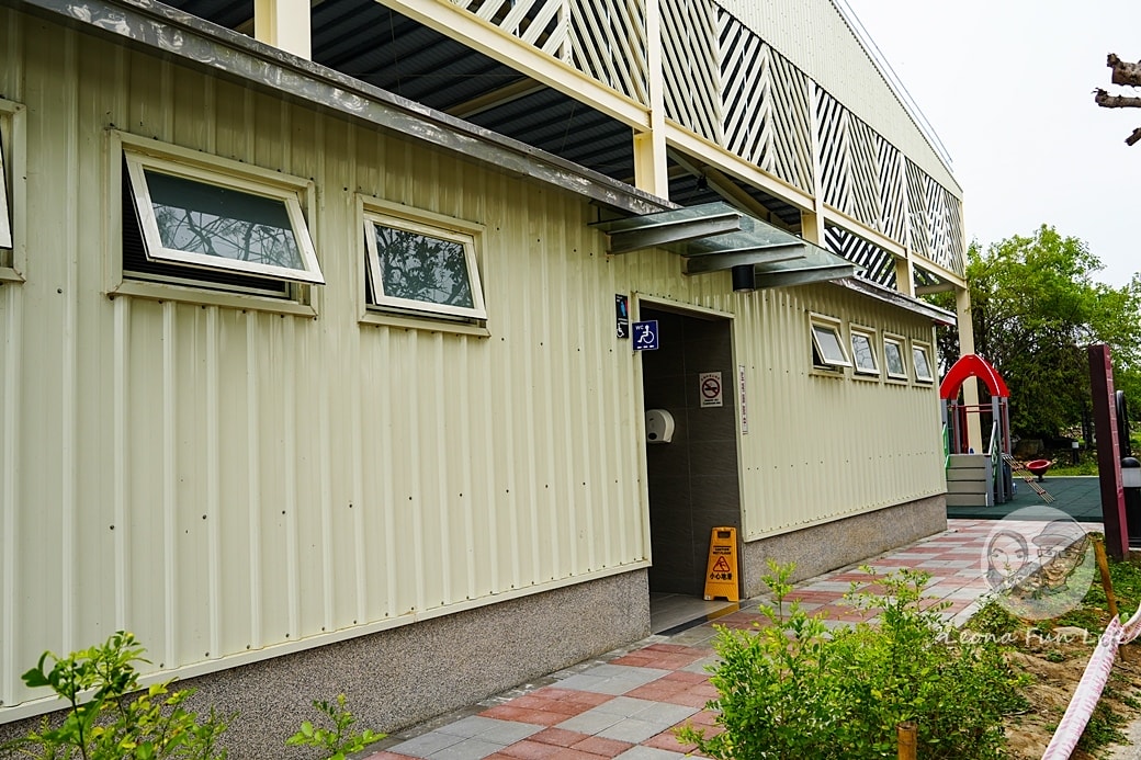 20251027_-159 20251027_-159