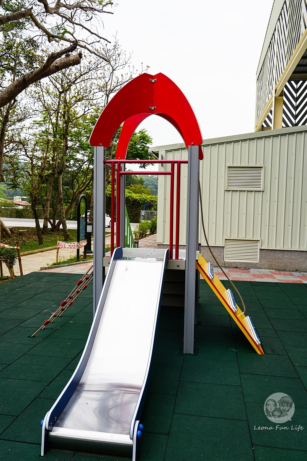 20251027_-162 20251027_-162