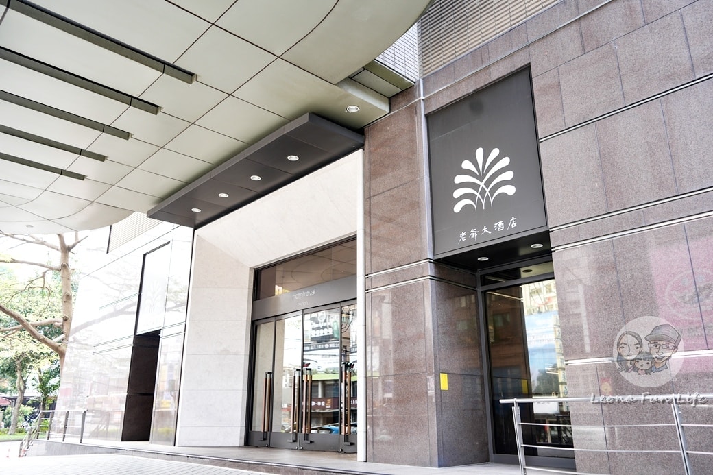 20251027_-159 20251027_-159