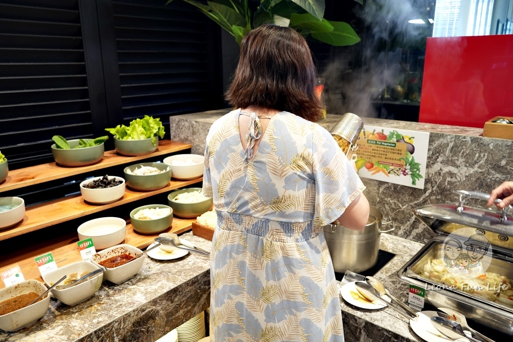 20251027_-213 20251027_-213