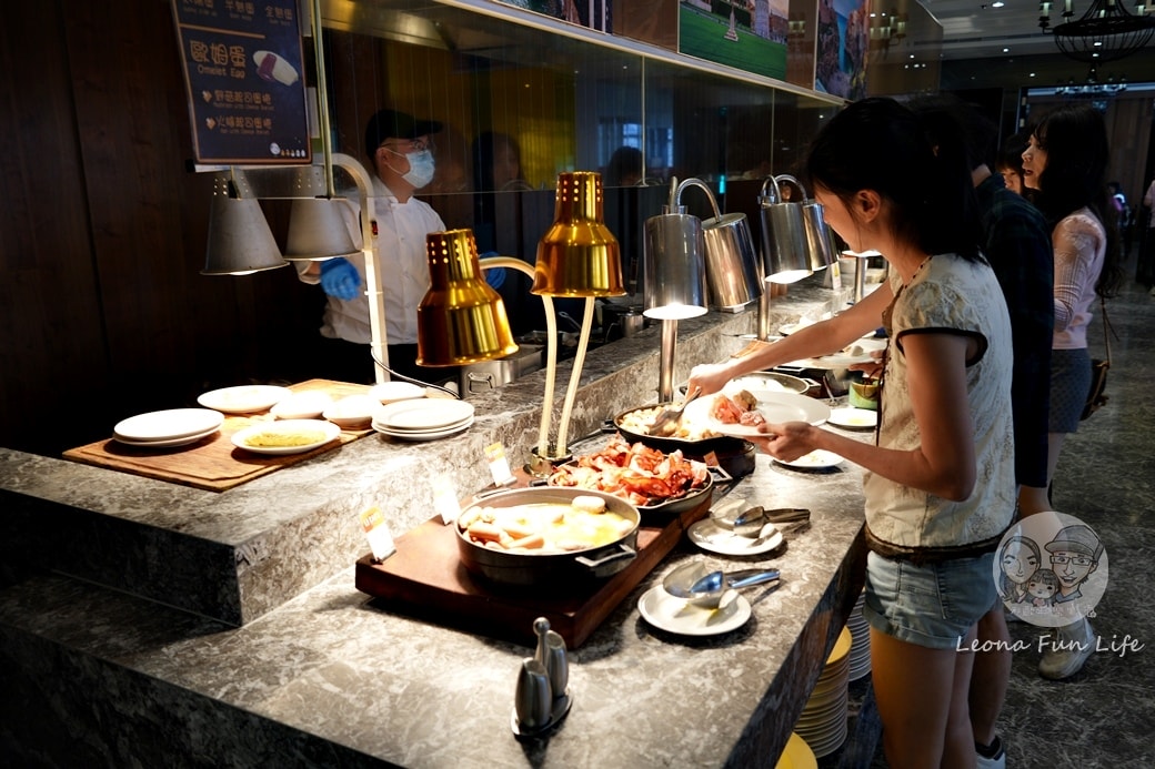 20251027_-215 20251027_-215