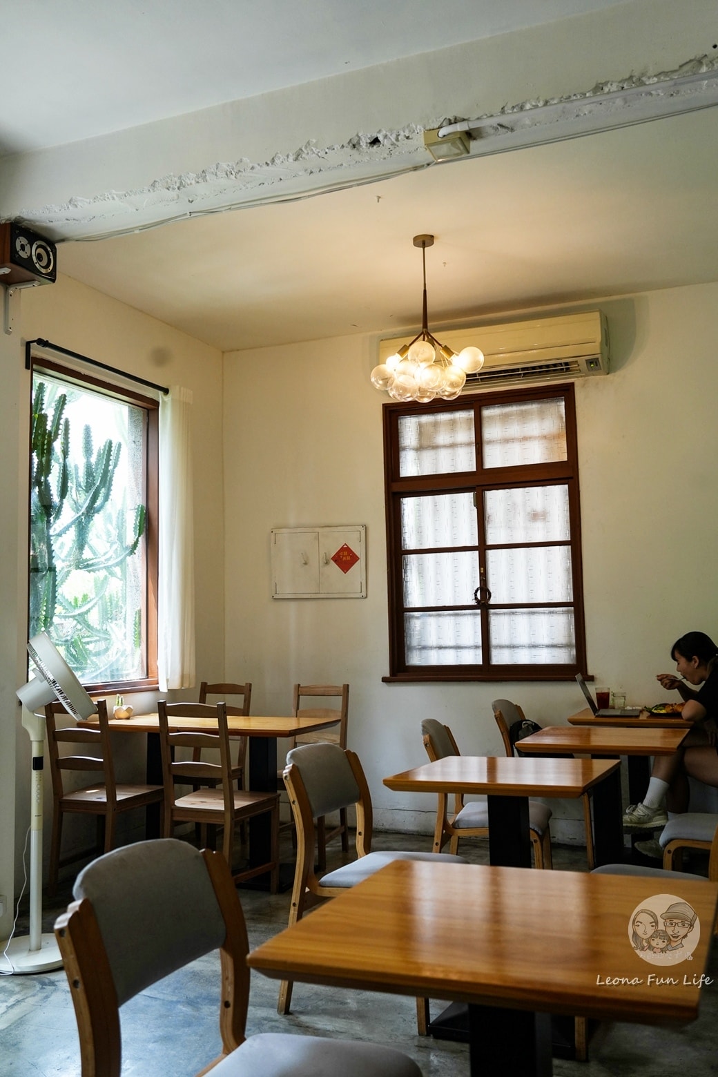 20251027_-447 20251027_-447