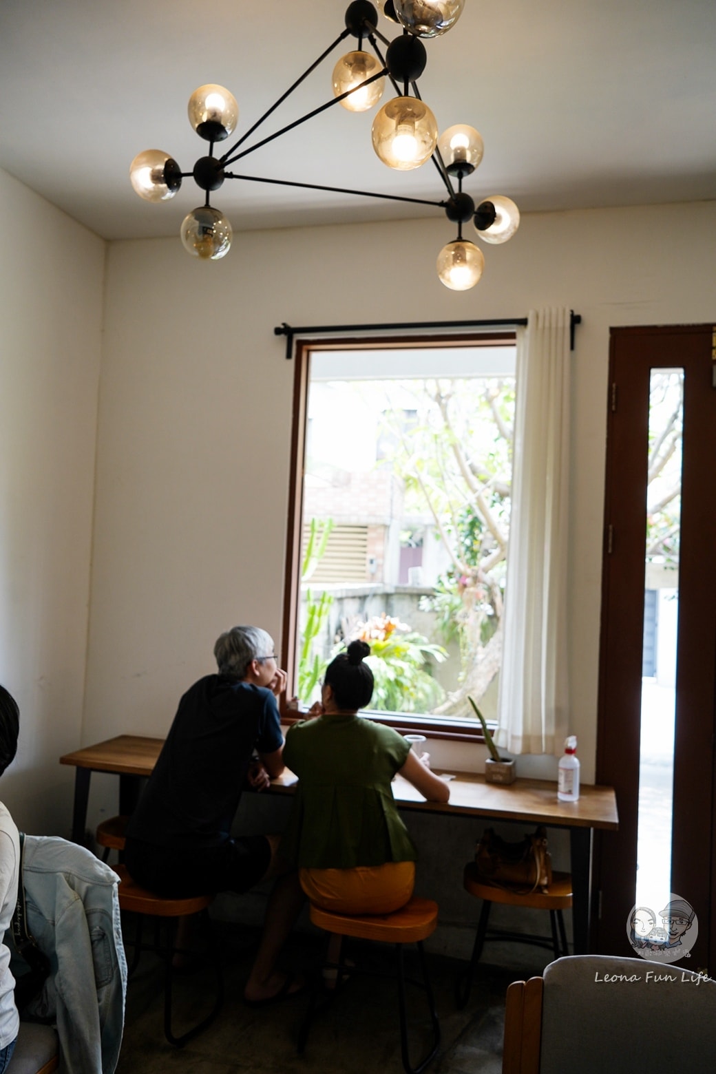 20251027_-449 20251027_-449