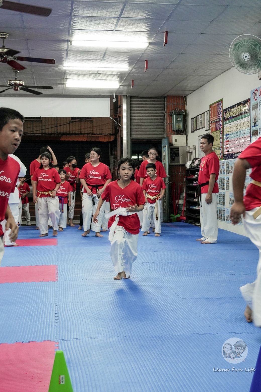 20251027_-105 20251027_-105