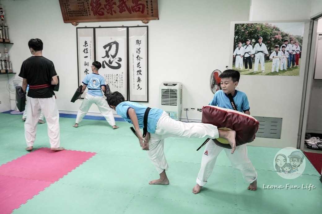 20251027_-93 20251027_-93