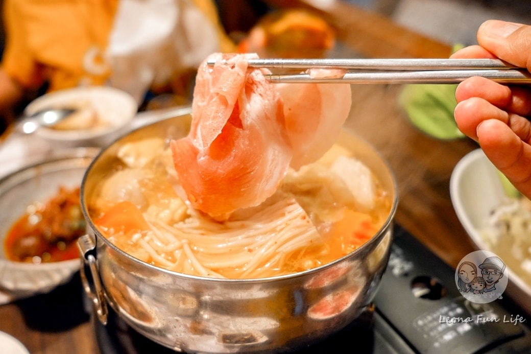 20251027_-192 20251027_-192