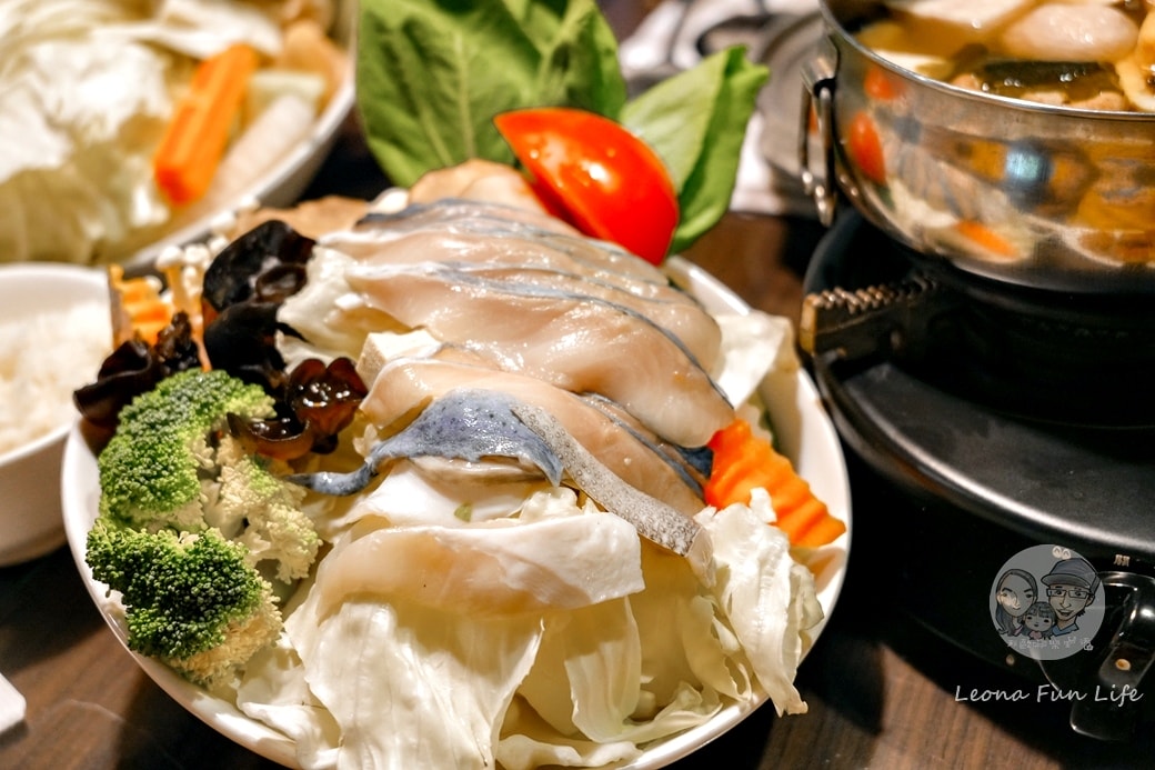 20251027_-195 20251027_-195