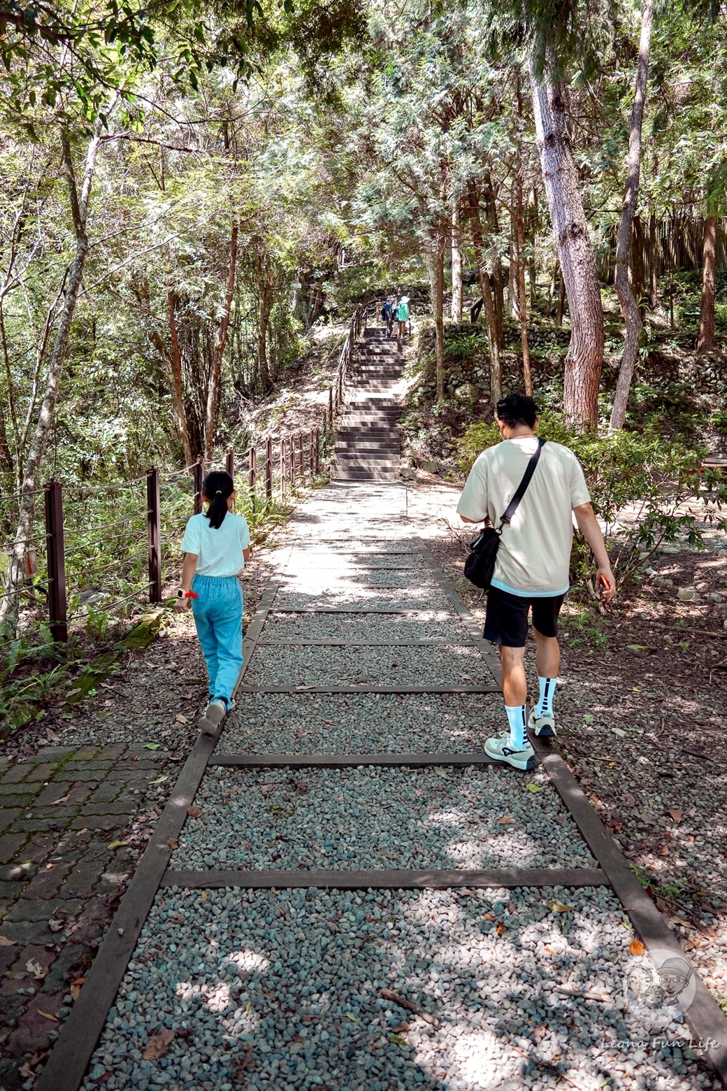 20251027_-213 20251027_-213