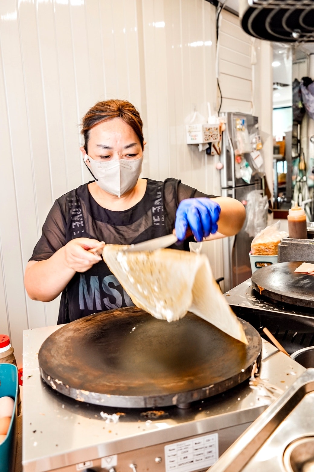 20251027_-323 20251027_-323