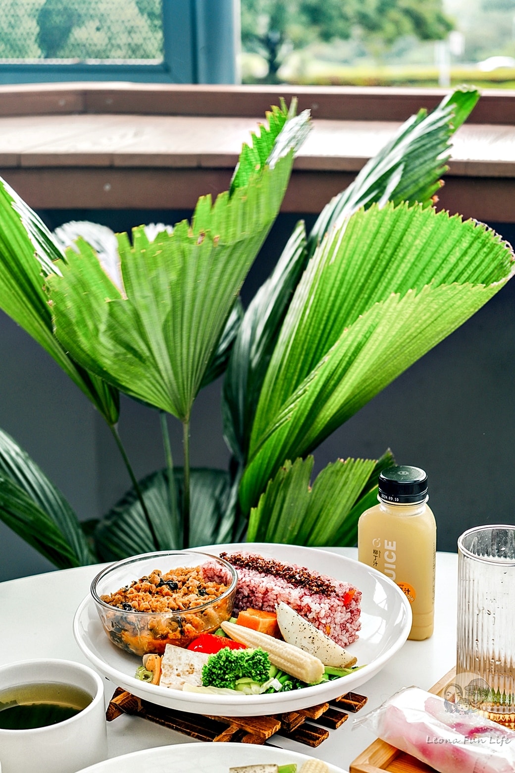 20251027_-233 20251027_-233