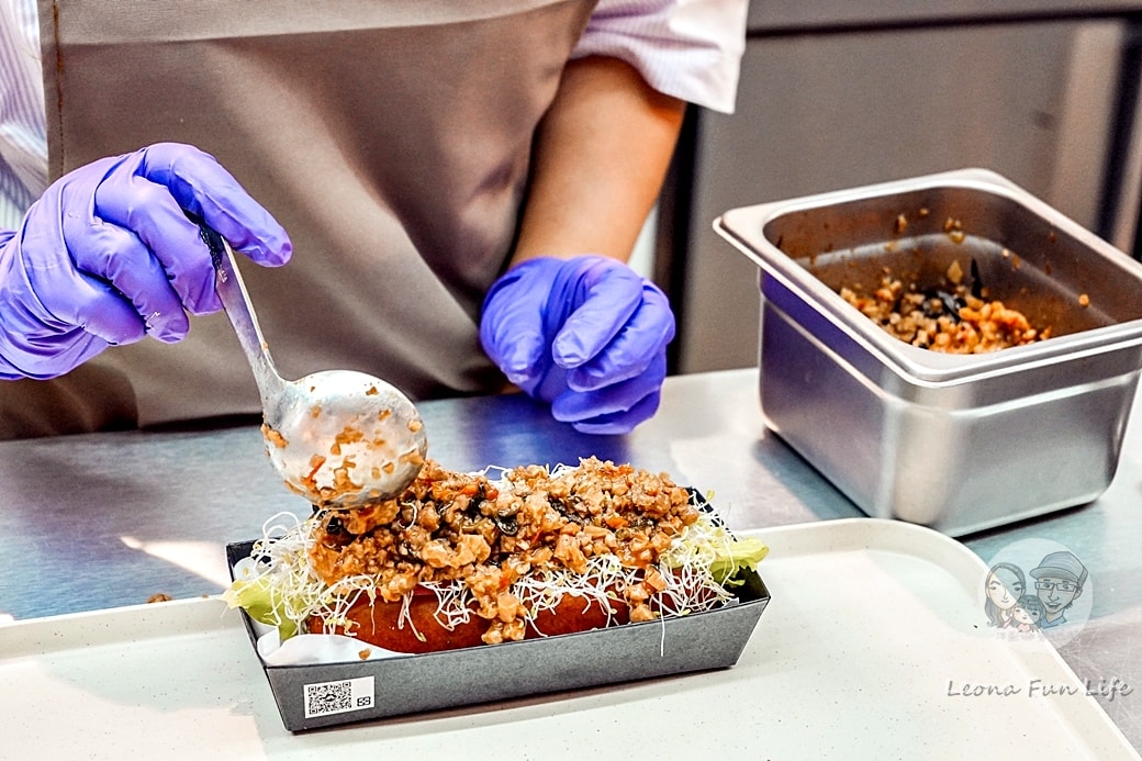 20251027_-242 20251027_-242