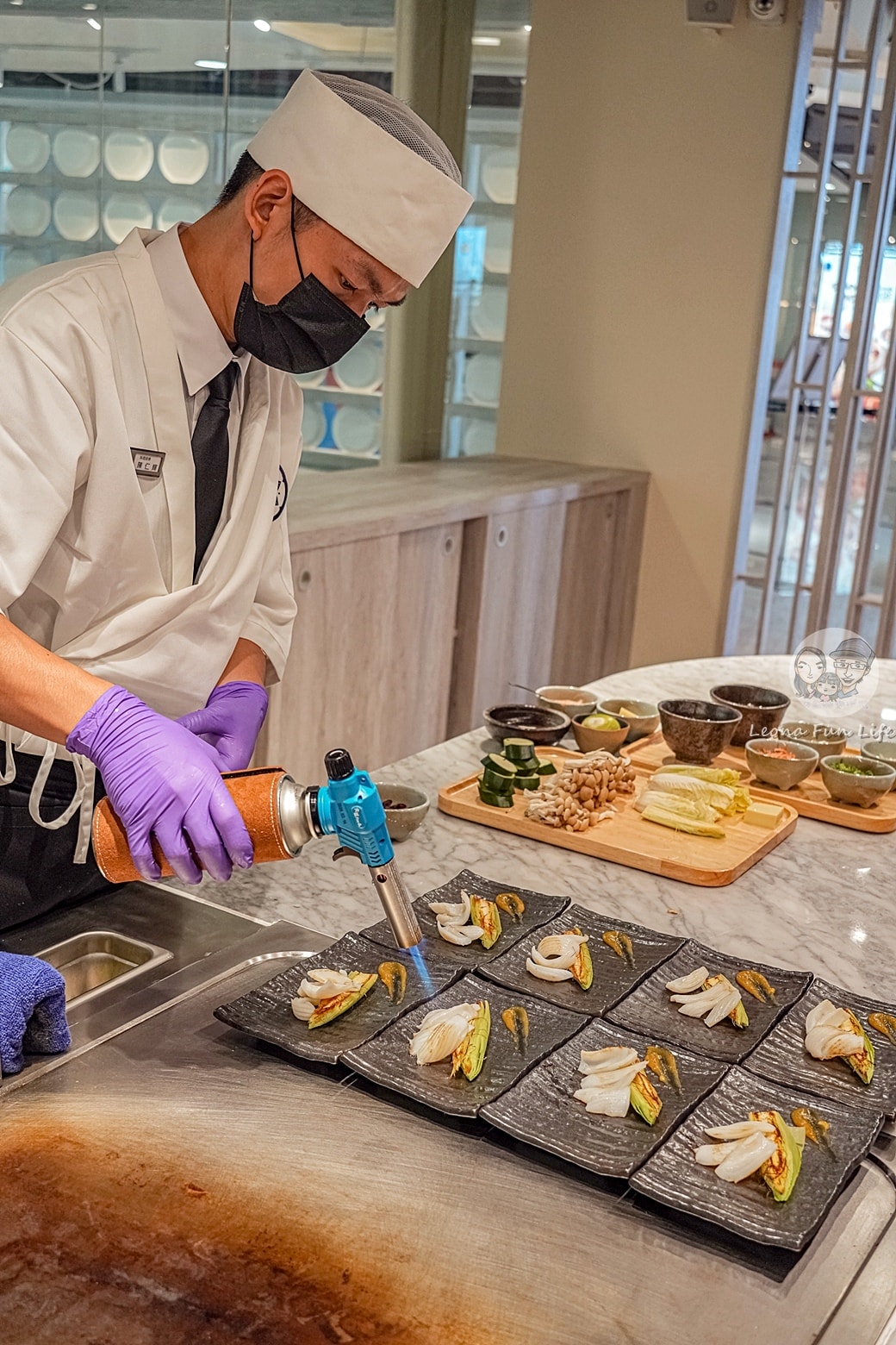 20251027_-115 20251027_-115