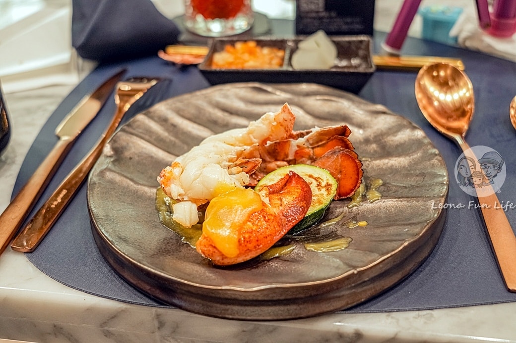 20251027_-125 20251027_-125