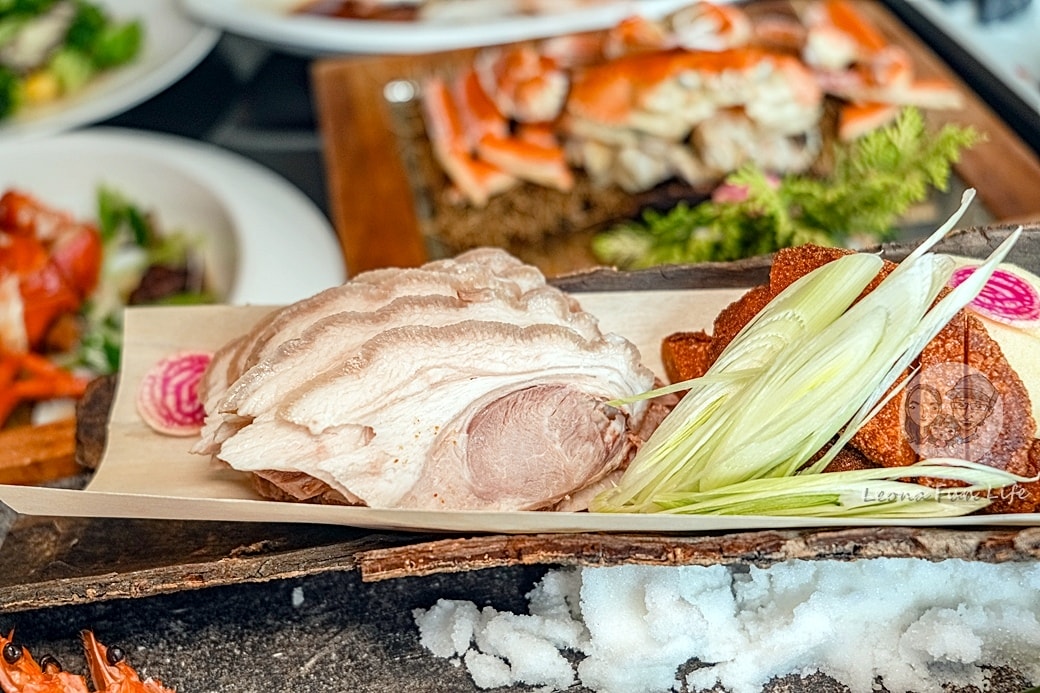 20251027_-145 20251027_-145