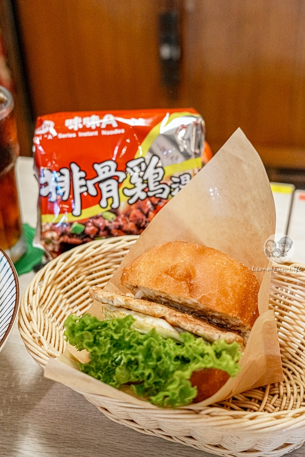 20251027_-417 20251027_-417