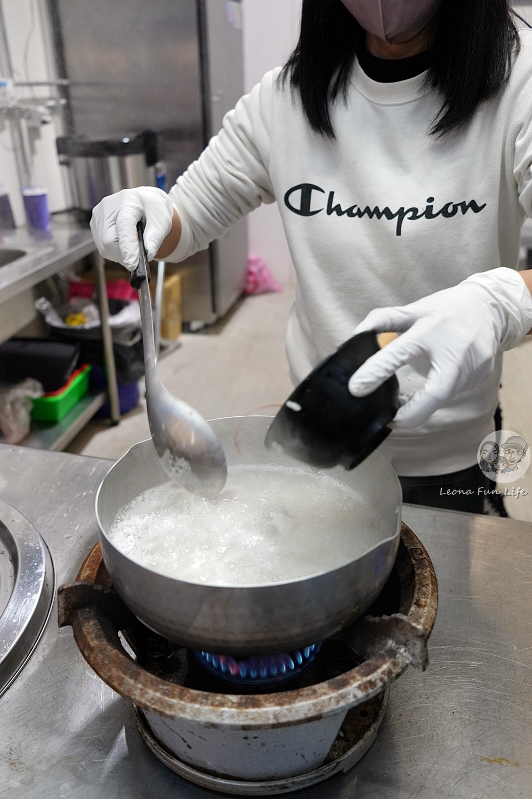 20251027_-417 20251027_-417