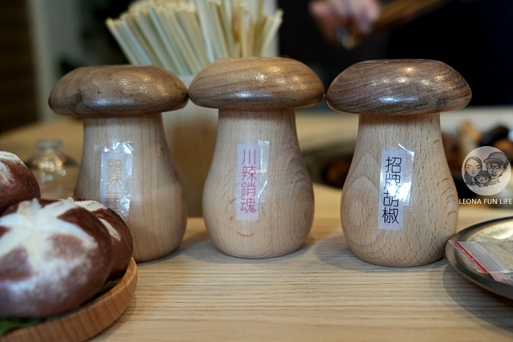 20251027_-200 20251027_-200