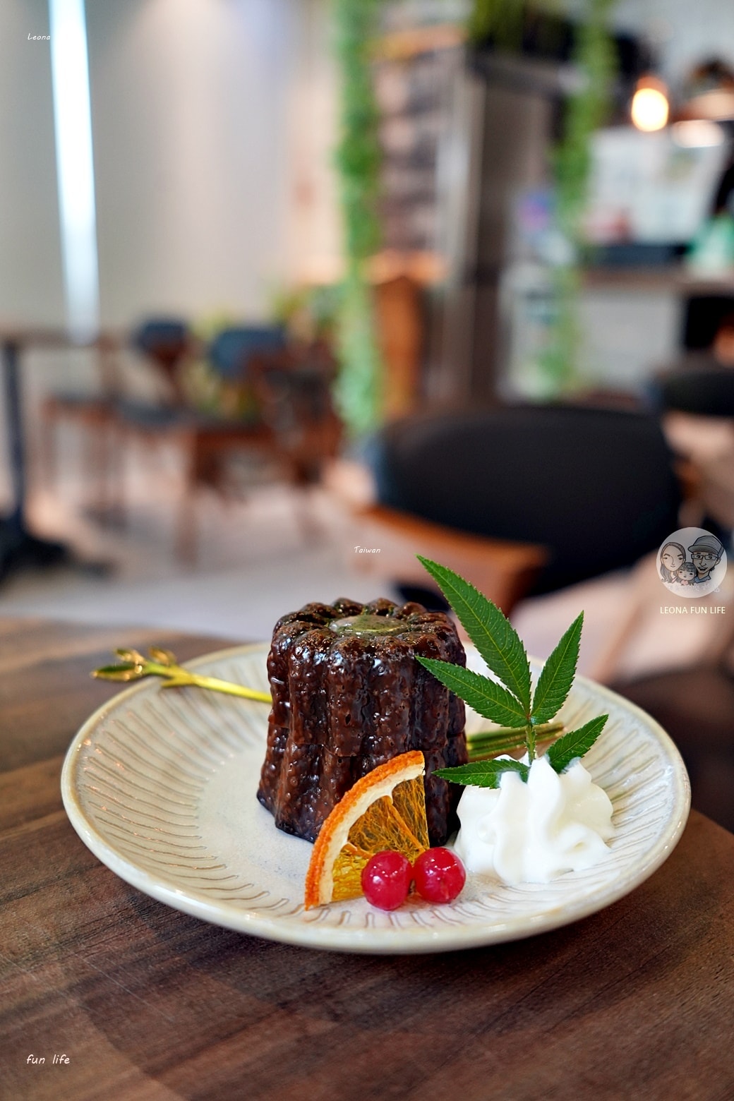 20251027_-372 20251027_-372