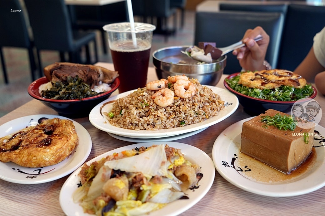 20251027_-407 20251027_-407