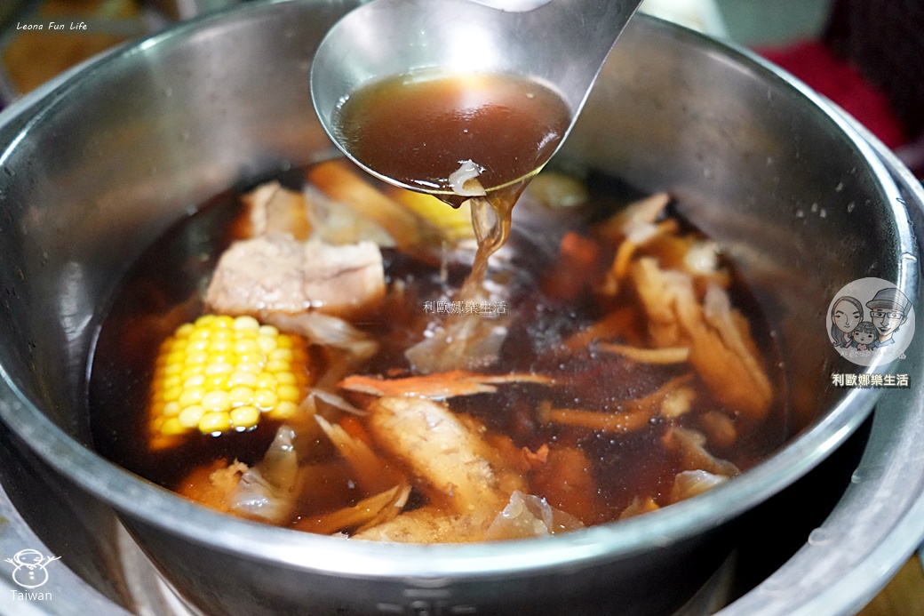 藥膳火鍋必備|聯昌八珍/何首烏燉包開箱!完美防潮,中藥材不再受潮變質 - 第10張圖 藥膳火鍋必備|聯昌八珍/何首烏燉包開箱!完美防潮,中藥材不再受潮變質