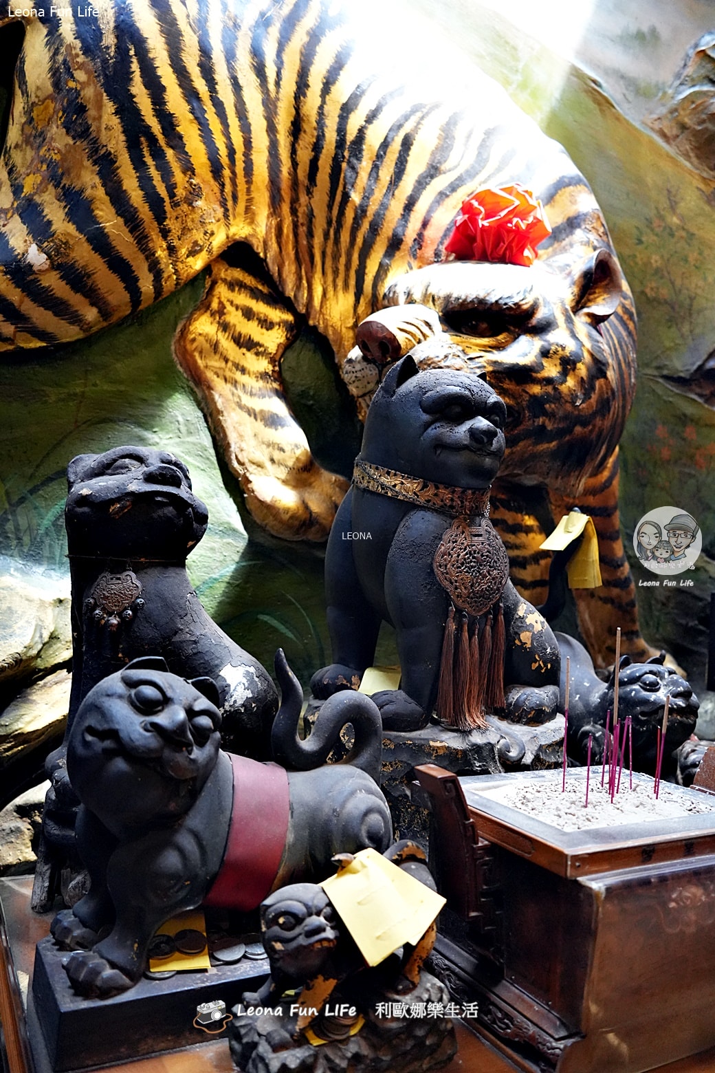 台南散策必訪!下大道良皇宮:醫神保生大帝百年藥籤,還有威風凜凜的最帥虎爺公!! - 第12張圖 台南散策必訪!下大道良皇宮:醫神保生大帝百年藥籤,還有威風凜凜的最帥虎爺公!!