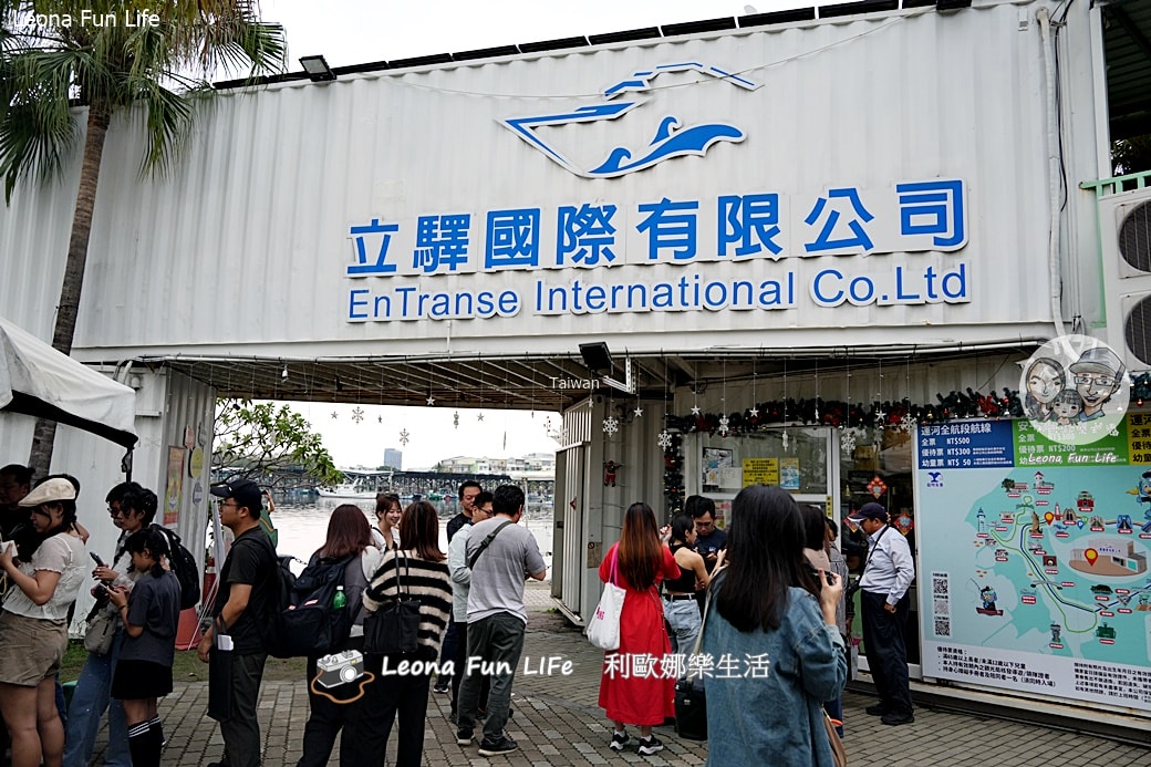 台南運河百年慶|府城遊船記:超酷「低頭過橋」體驗!光影藝術、水上音樂祭全攻略 - 第5張圖 台南運河百年慶|府城遊船記:超酷「低頭過橋」體驗!光影藝術、水上音樂祭全攻略