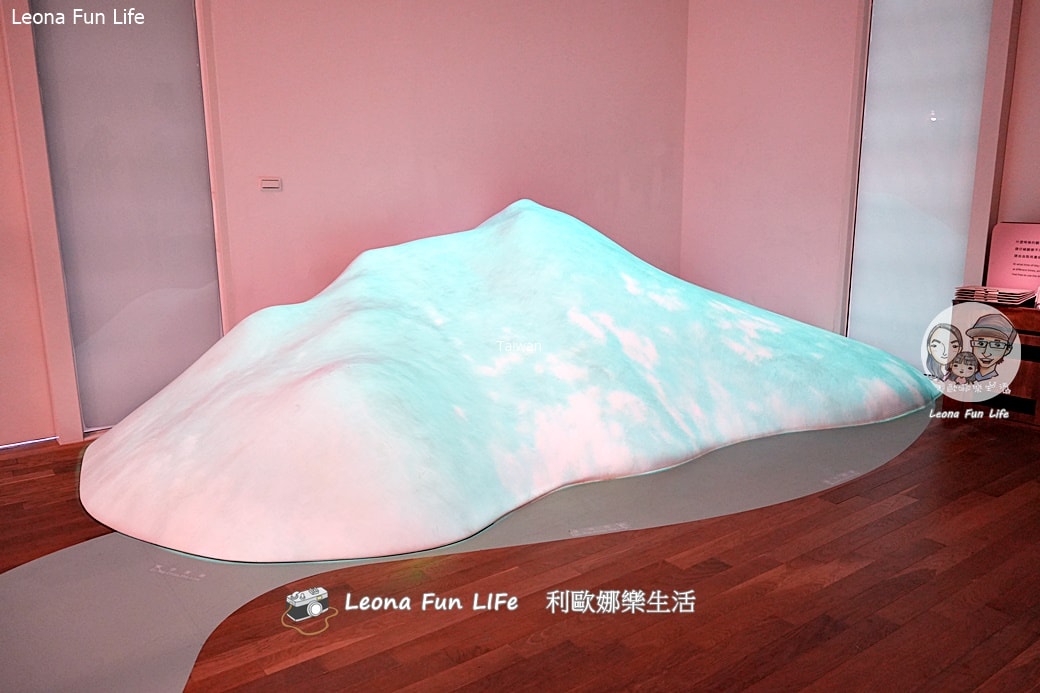台南親子景點推薦|臺南國家美術館「寫生實驗所」:讓孩子從玩光影開始愛上藝術,雨天躲太陽的最佳室內去處 - 第35張圖 台南親子景點推薦|臺南國家美術館「寫生實驗所」:讓孩子從玩光影開始愛上藝術,雨天躲太陽的最佳室內去處 