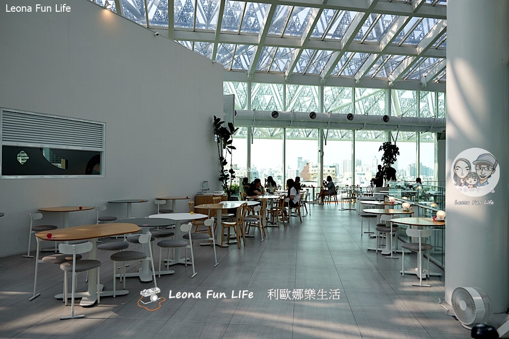 台南親子景點推薦|臺南國家美術館「寫生實驗所」:讓孩子從玩光影開始愛上藝術,雨天躲太陽的最佳室內去處 - 第44張圖 台南親子景點推薦|臺南國家美術館「寫生實驗所」:讓孩子從玩光影開始愛上藝術,雨天躲太陽的最佳室內去處 