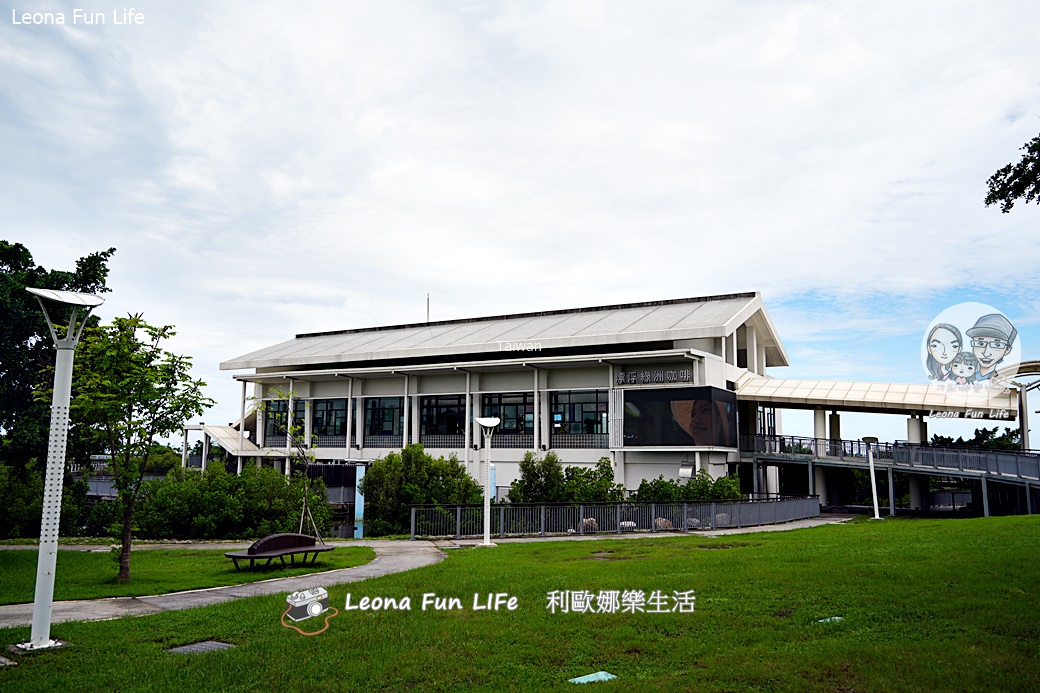 屏東大鵬灣祕境｜漂浮綠洲咖啡：坐擁絕美湖畔的寵物友善空間，零距離感受生態之美！