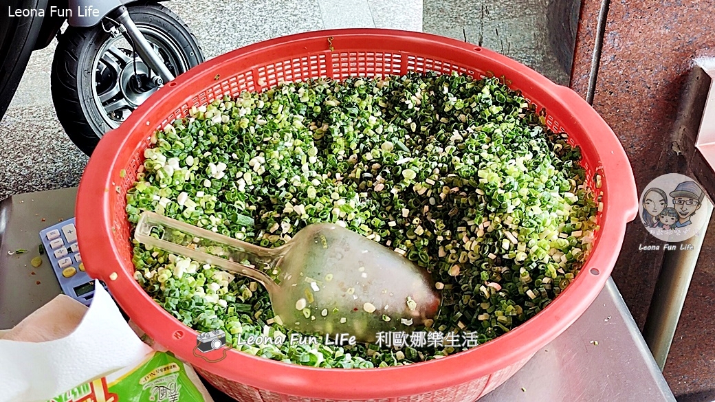 台中北屯必吃早點|東山路「爆餡蔥花燒餅油條」,外酥內軟再配焦香豆漿 - 第6張圖 台中北屯必吃早點|東山路「爆餡蔥花燒餅油條」,外酥內軟再配焦香豆漿